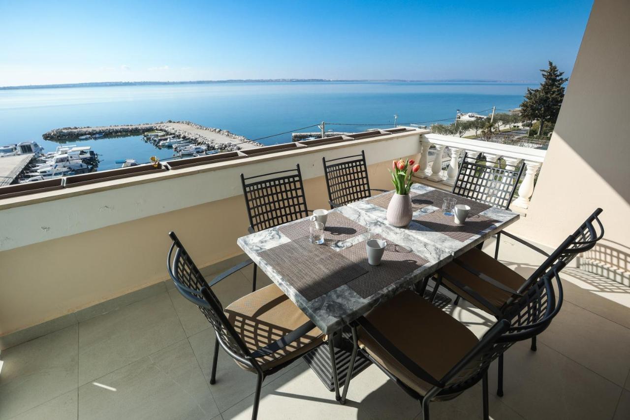 فرسي Apartments Melissa المظهر الخارجي الصورة